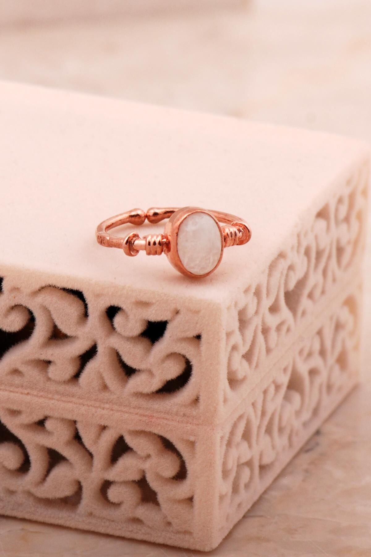 Ay Taşlı Rose Gümüş Yüzük 5792