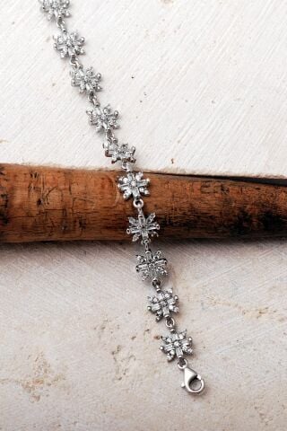 Kristal Kar Tanesi Baget Taşlı Rodyumlu 925 Ayar Gümüş Bileklik 4892