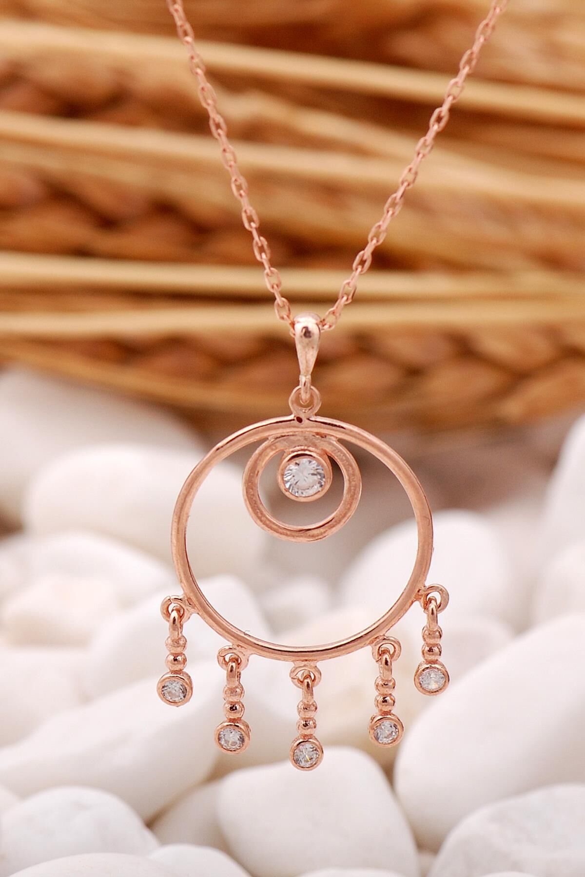 Sallantılı Halka Tasarım Rose Gümüş Kolye 7373