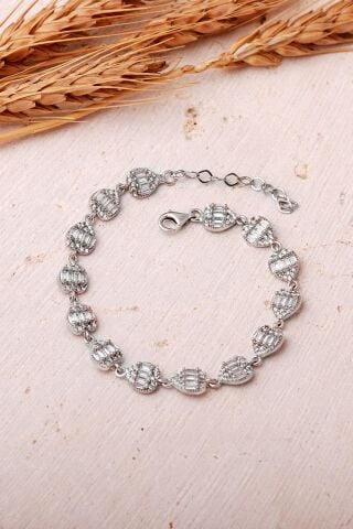 Baget Taşlı Kalp Rodyumlu 925 Ayar Gümüş Bileklik 4896