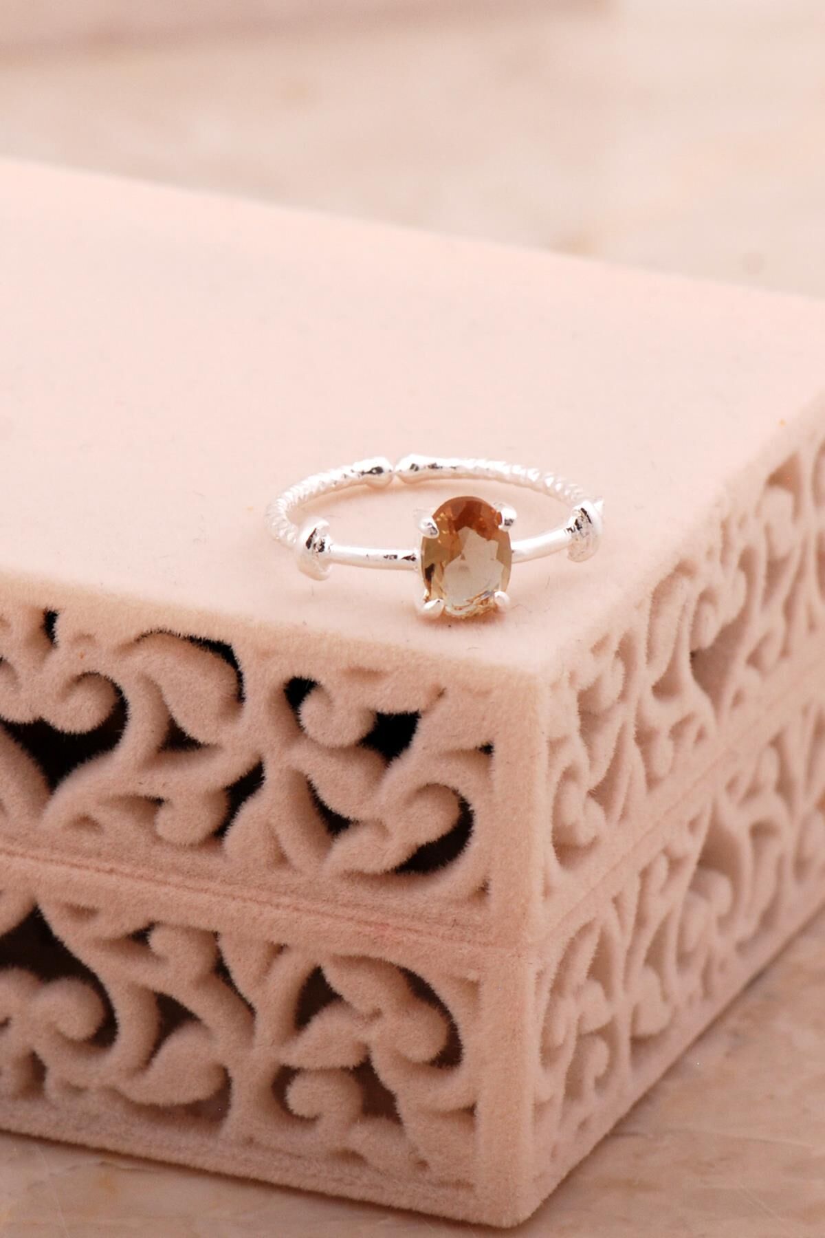 Sultan Taşlı Renk Değiştiren Gümüş Yüzük 5801