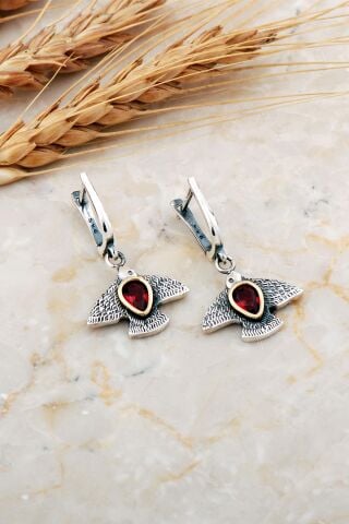 Kök Yakut Taşlı Martı Çekiç Dövme Elişi Gümüş Küpe 7220