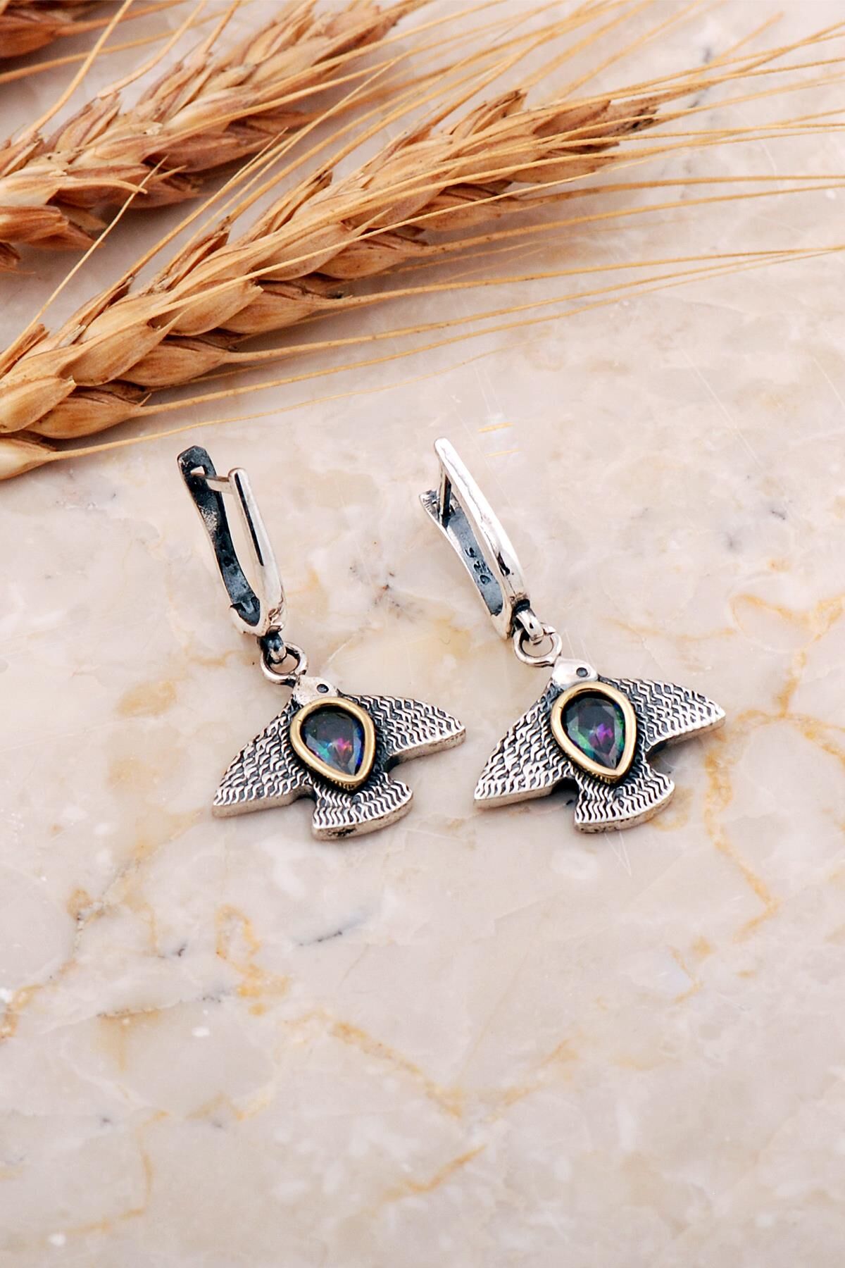 Mistik Topaz Taşlı Martı Çekiç Dövme Elişi Gümüş Küpe 7222