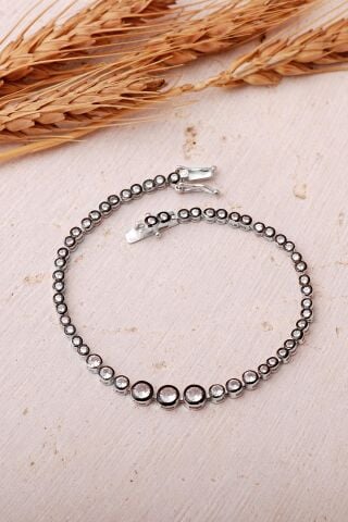 Su Yolu Elmas Montürlü Rodyumlu 925 Ayar Gümüş Bileklik 4900