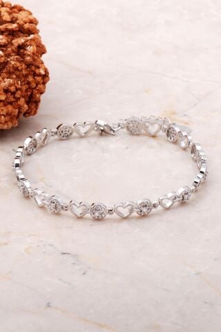 Kalpli Pırlanta Montürlü Gümüş Bileklik 3718