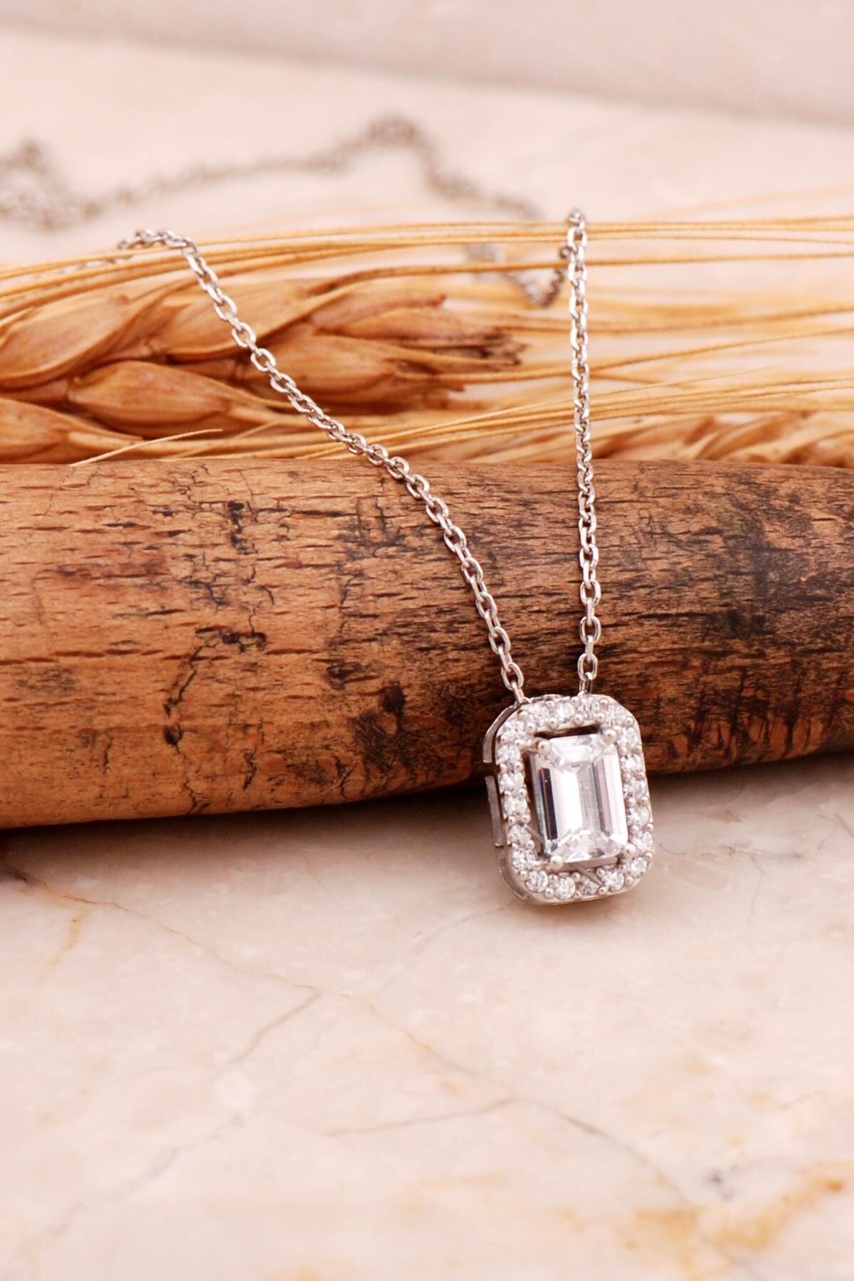 Baget Rodyumlu Gümüş Kolye 7723