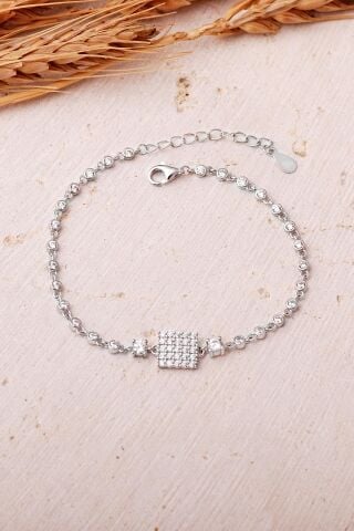 Kare Taşlı Rodyumlu 925 Ayar Gümüş Bileklik 4906