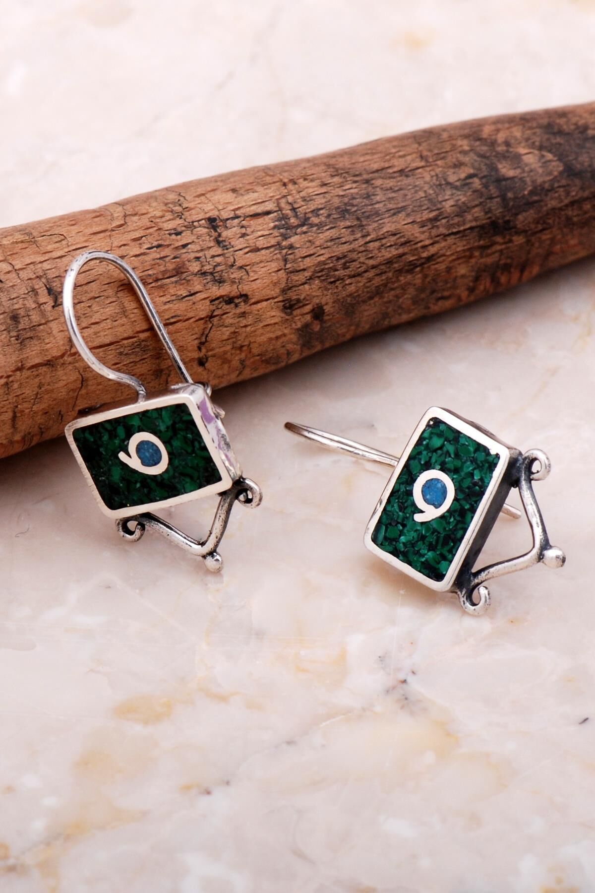 Antik Mozaik İşlemeli Malakit Taşlı Gümüş Küpe 6057