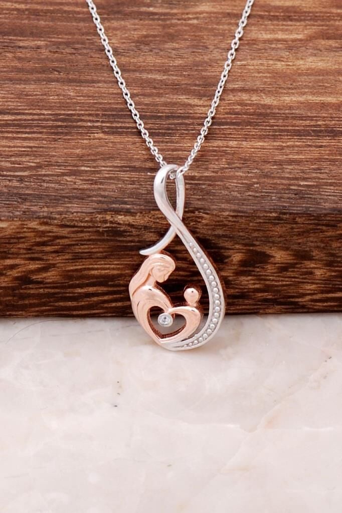 Zirkon Taşlı Anne Sevgisi Tasarım Gümüş Kolye 2282