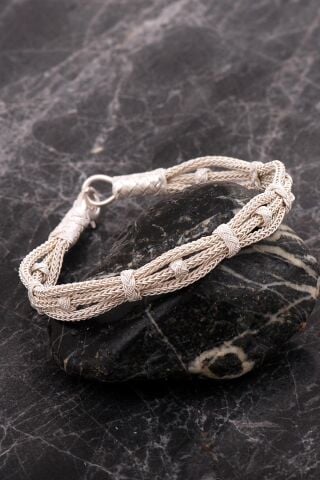 Kazaziye İşlemeli Elişi Tasarım Gümüş Bileklik 4756