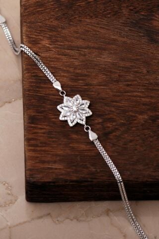 925 Ayar Gümüş Rodyumlu Işıltılı Lotus Bileklik 4921