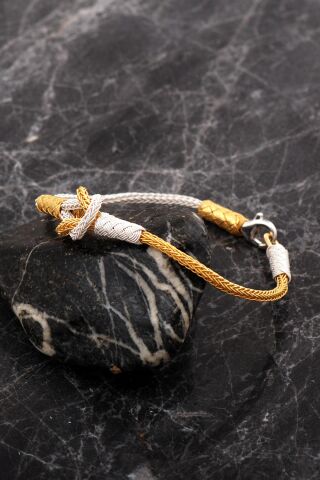 Kazaziye İşlemeli Altın Kaplama Sonsuzluk Elişi Gümüş Bileklik 4758