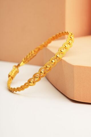 Dorissa Kazaziye İşlemeli Altın Yaldızlı Tasarım Örgü Gümüş Bileklik 4605