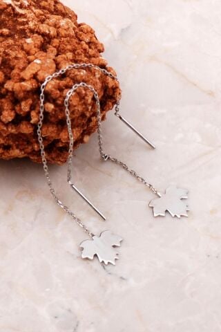 Çınar Ağacı Yaprağı Gümüş Zincir Küpe 5182