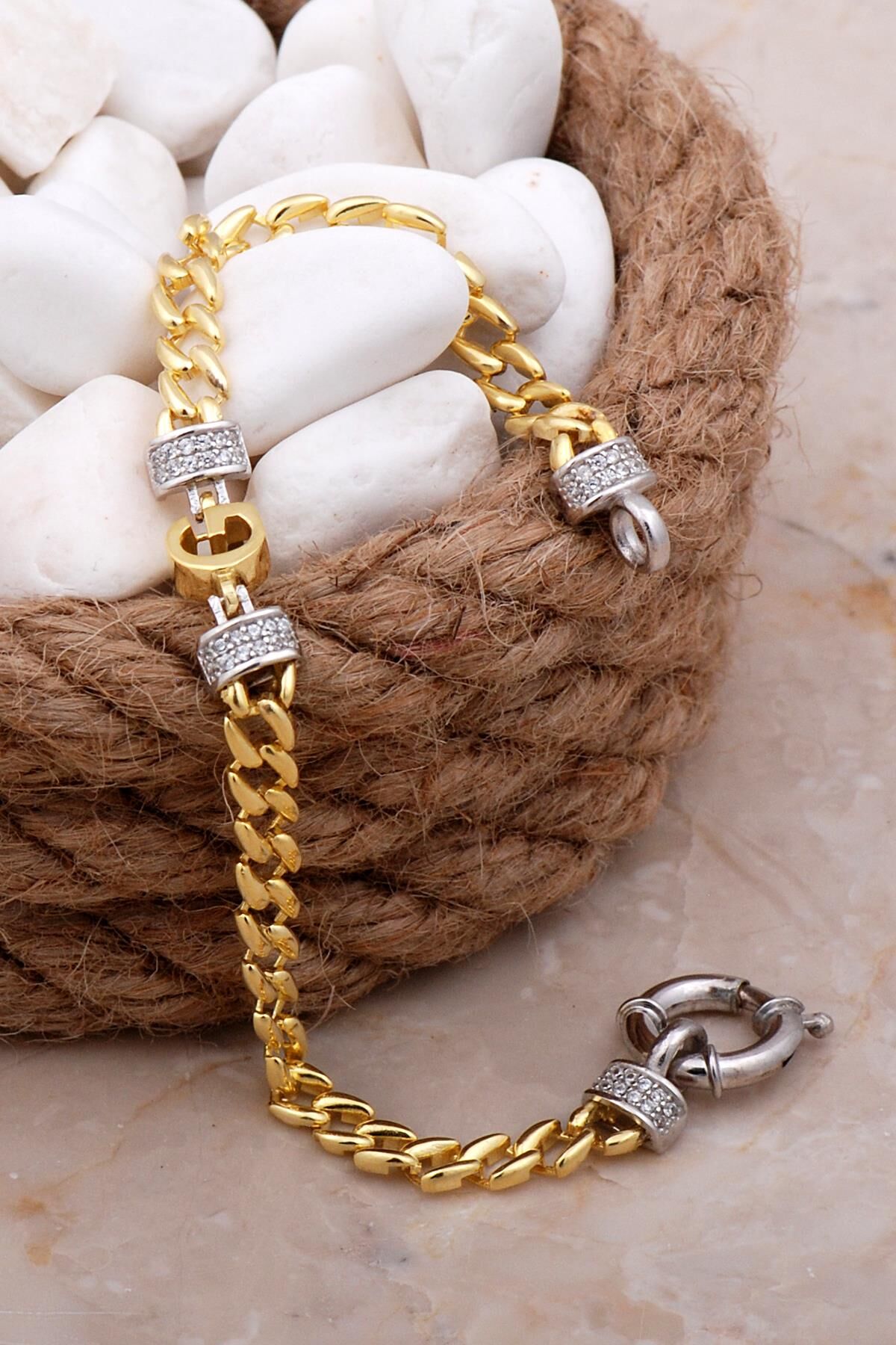 G Harfli Gurmet Altın Yaldızlı Gümüş Bileklik 4057