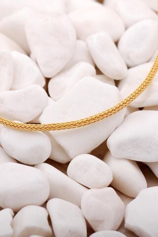 Kazaziye İşlemeli Altın Yaldızlı 50 Cm Gümüş Zincir Kolye 7392