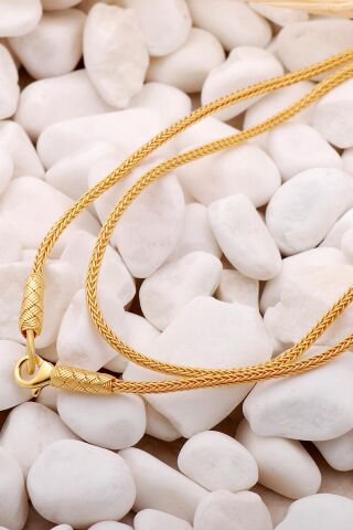 Kazaziye İşlemeli Altın Yaldızlı 50 Cm Gümüş Zincir Kolye 7392