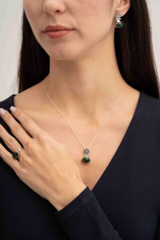 Kök Zümrüt Taşlı Antik Elişi Gümüş Set 2840