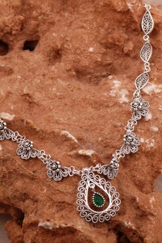 Zümrüt Damla Telkari İşlemeli Gümüş Gerdanlık Kolye 8015
