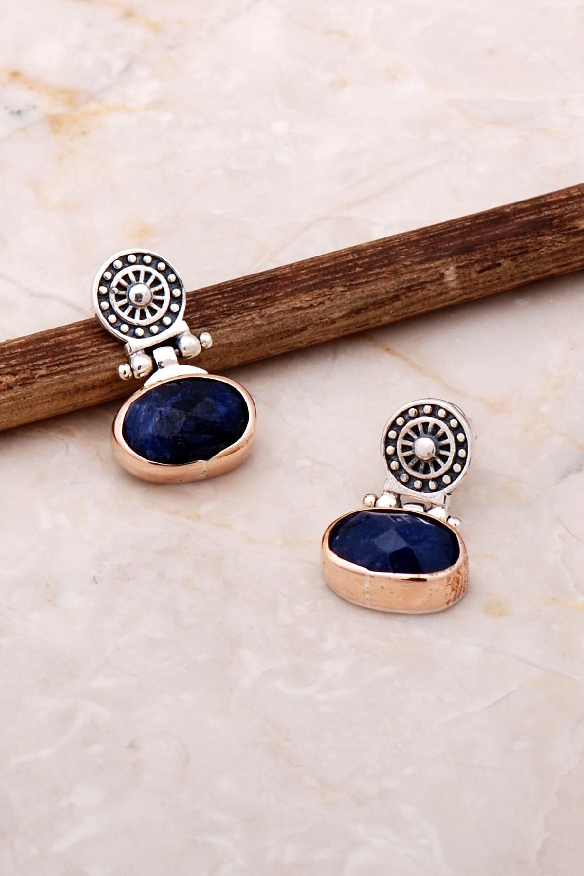Safir Elişi Antik Tasarım Gümüş Küpe 5059