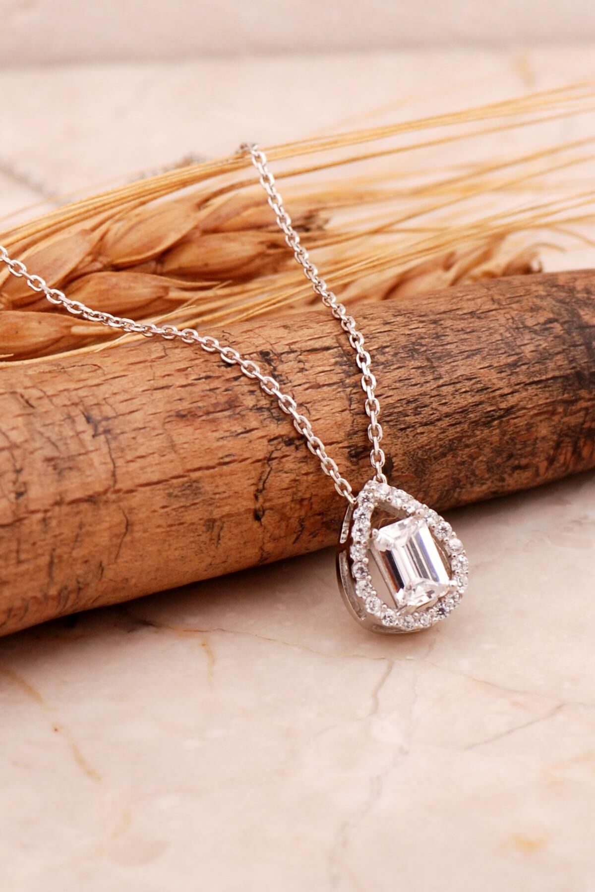 Baget Damla Rodyumlu Gümüş Kolye 7728