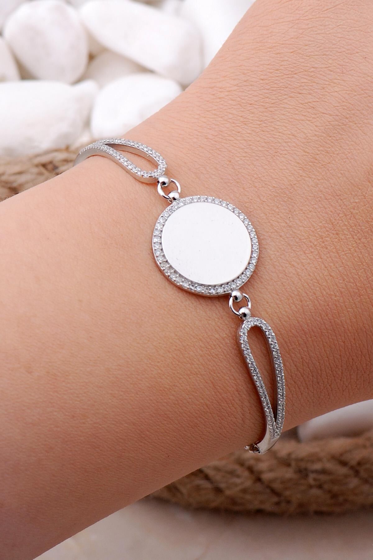 Plaka Rodyumlu Gümüş Bileklik 3946