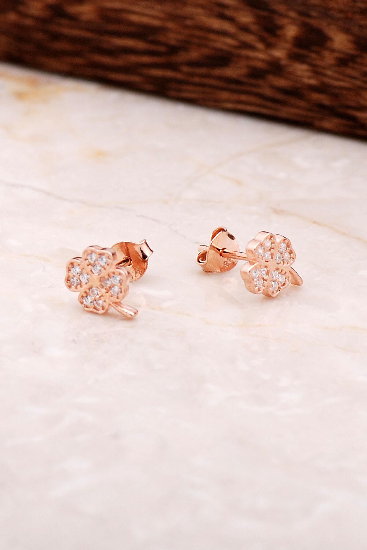 Dört Yapraklı Yonca Rose Gümüş Küpe 4787