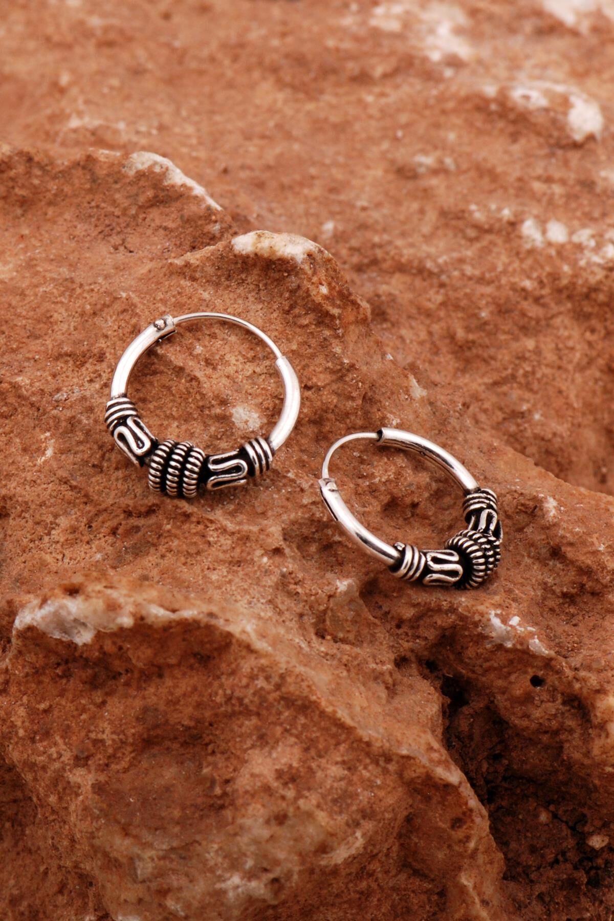 Şarnel Elişi Tasarım Sarma 16 Mm Gümüş Halka Küpe 6888