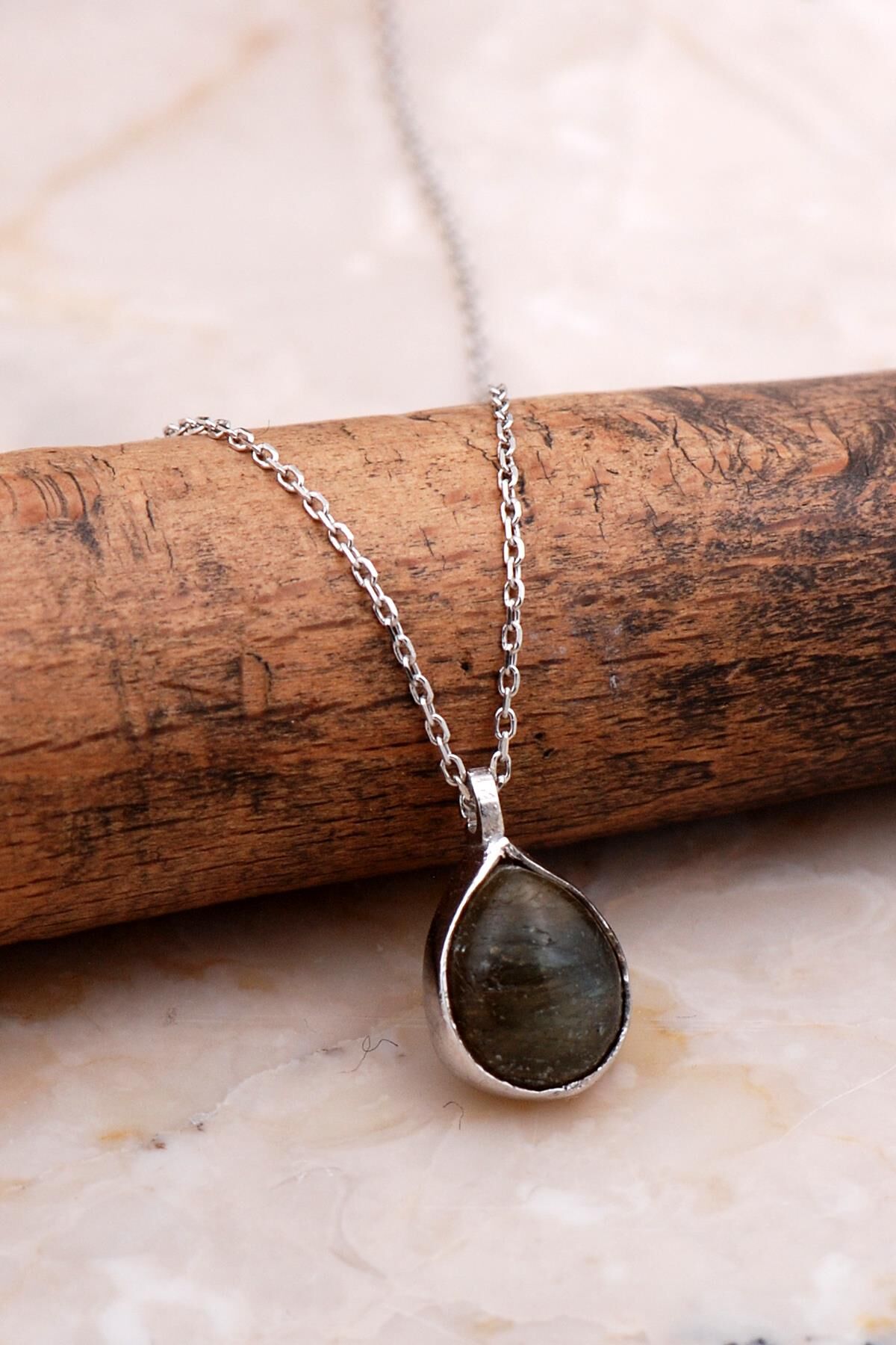 Doğal Labradorit Taşlı Damla Mini Rodyumlu Gümüş Kolye 7736