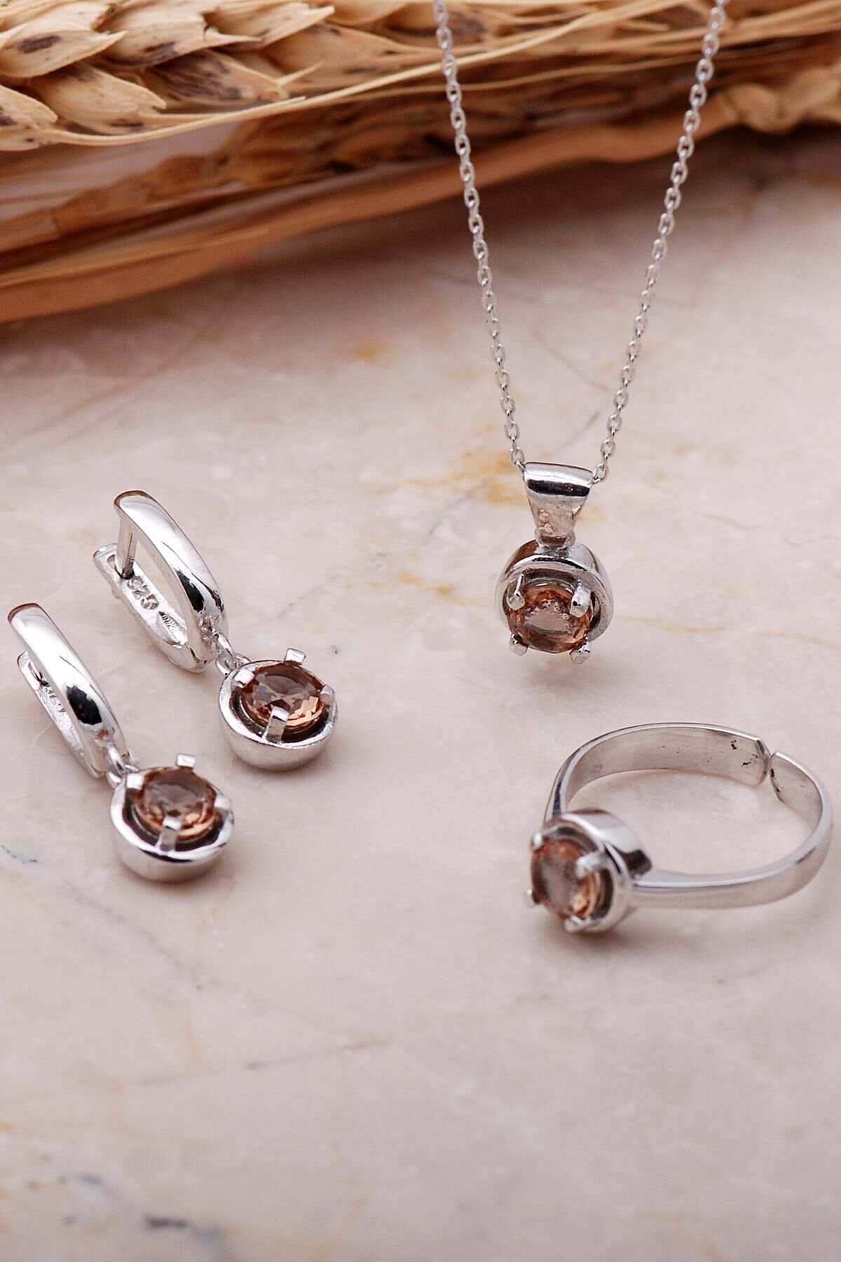 Sultan Taşlı Rodyumlu Gümüş Set 2348