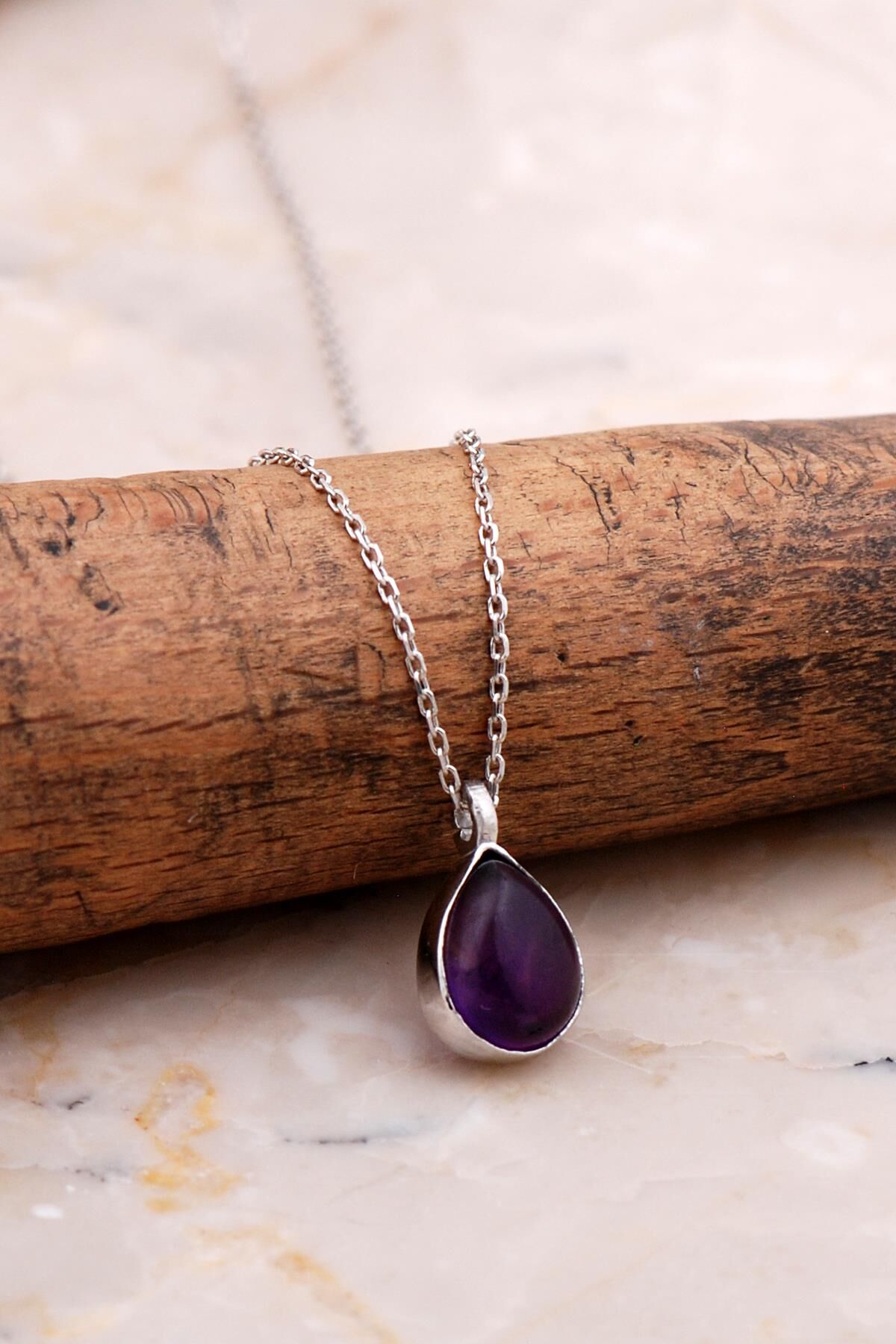 Doğal Ametist Taşlı Damla Mini Rodyumlu Gümüş Kolye 7742