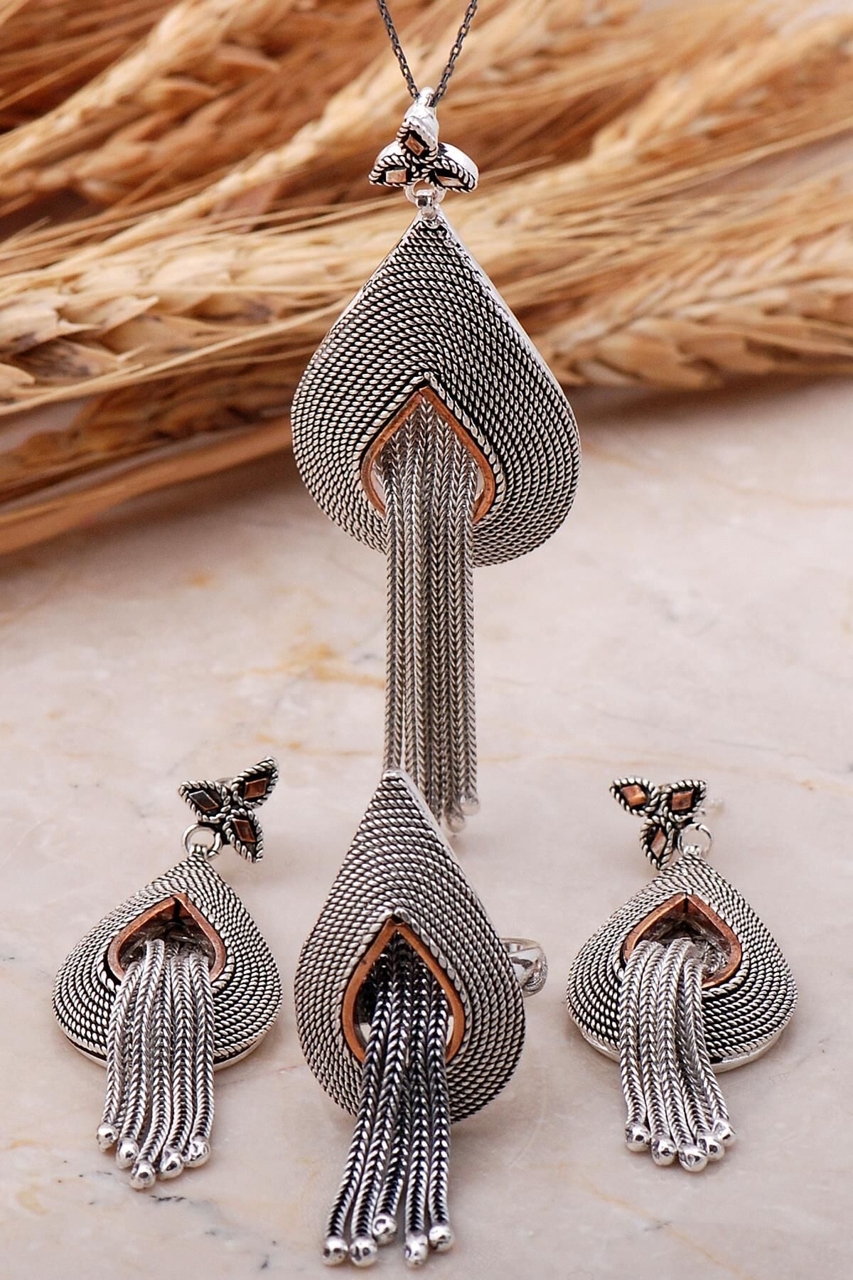 Telkari Elişi Püsküllü Damla Gümüş Set 2361