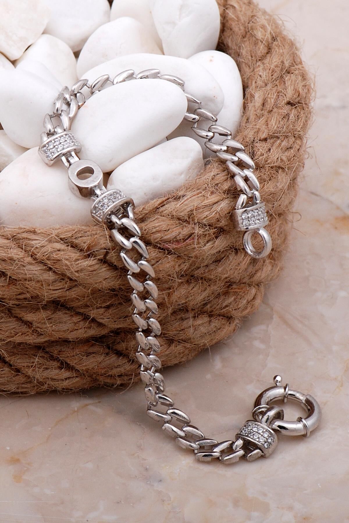 O Harfli Gurmet Rodyumlu Gümüş Bileklik 4076