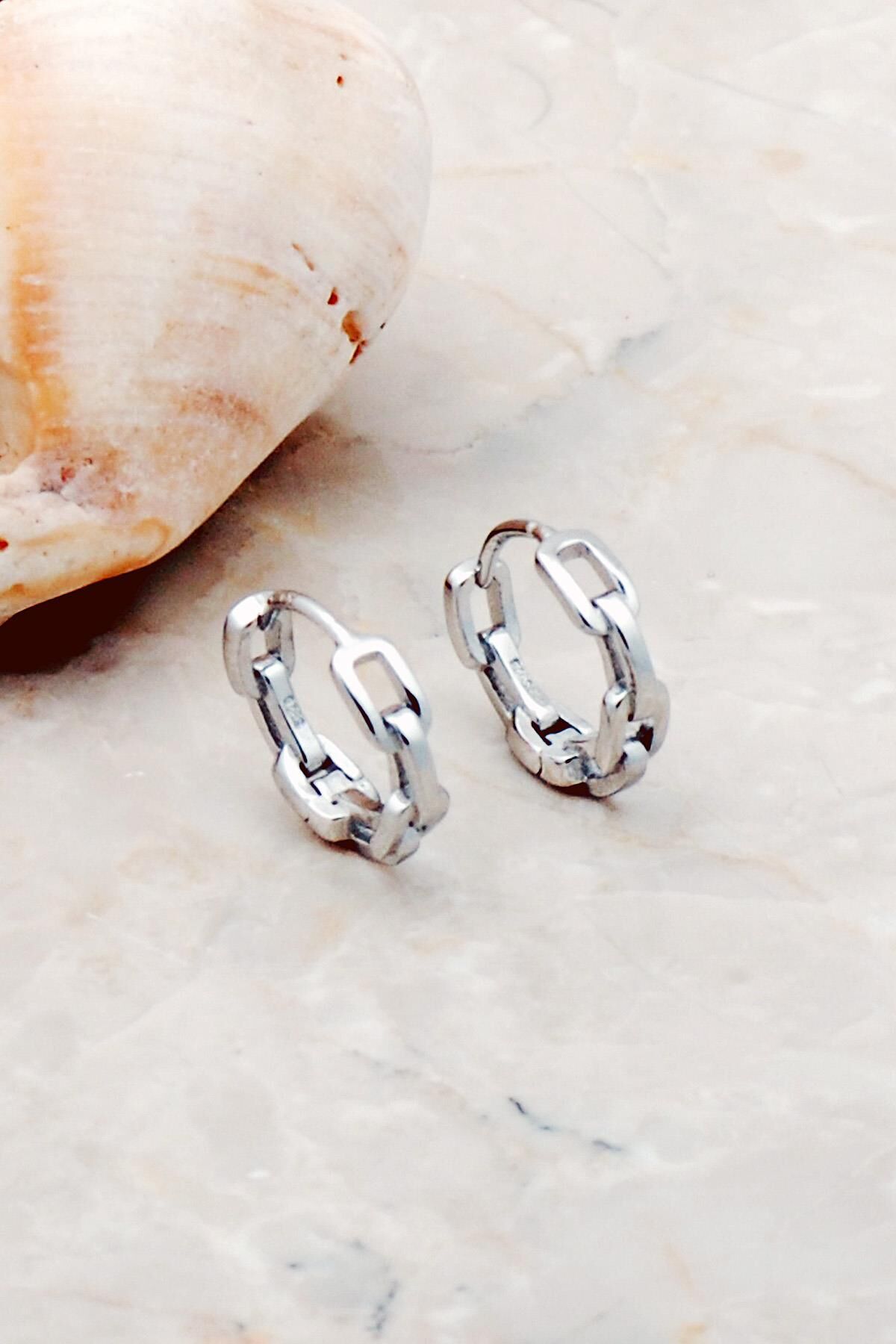 Gurmet 15 Mm Rodyumlu Gümüş Halka Küpe 5231