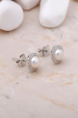 İnci Taşlı Rodyumlu Gümüş Trend Küpe 5754