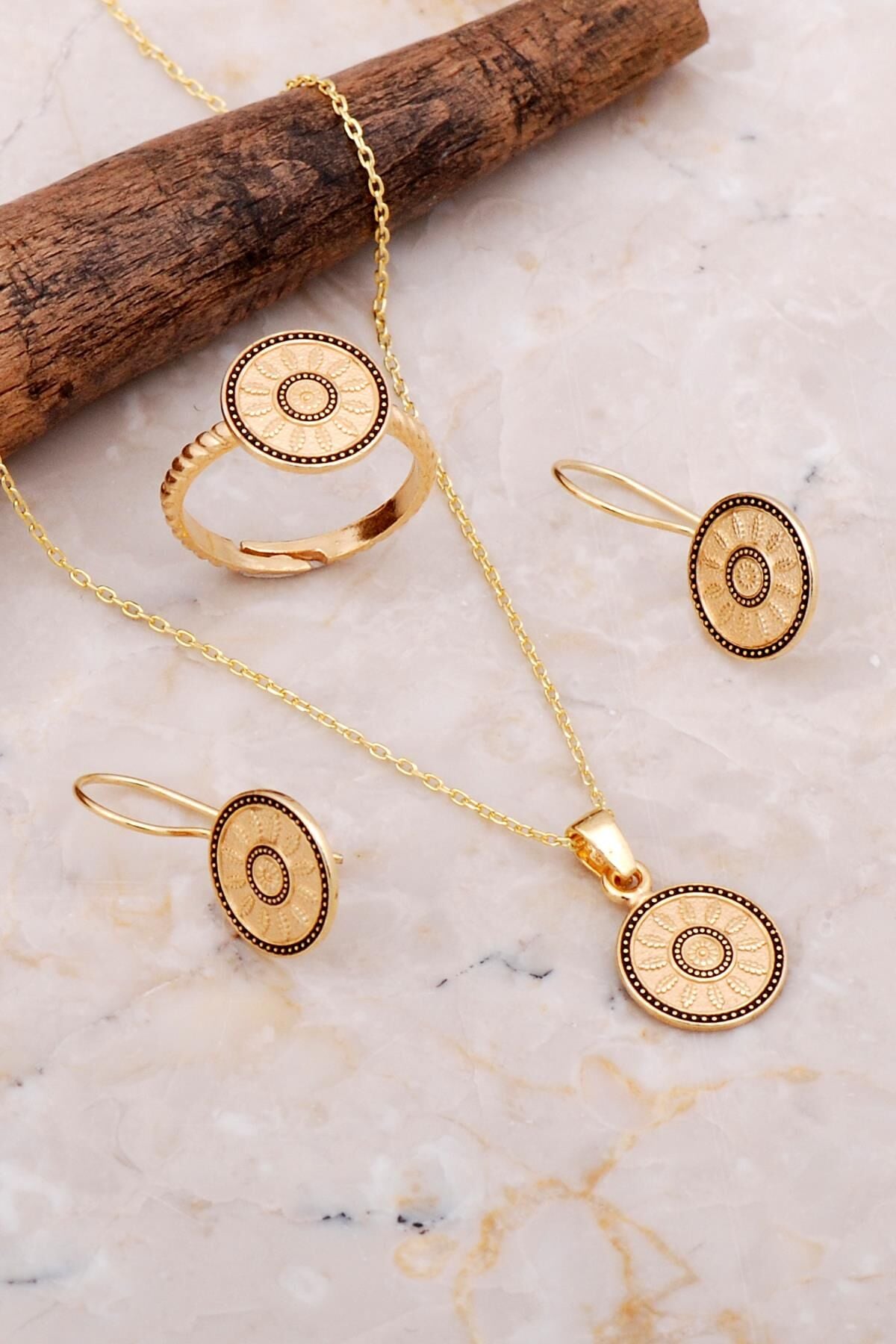 Mardin Güneşi Mineli Elişi Altın Kaplama 925 Ayar Gümüş Set 2649