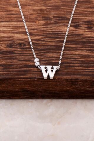 W Harfli Tasarım Gümüş Kolye 3853