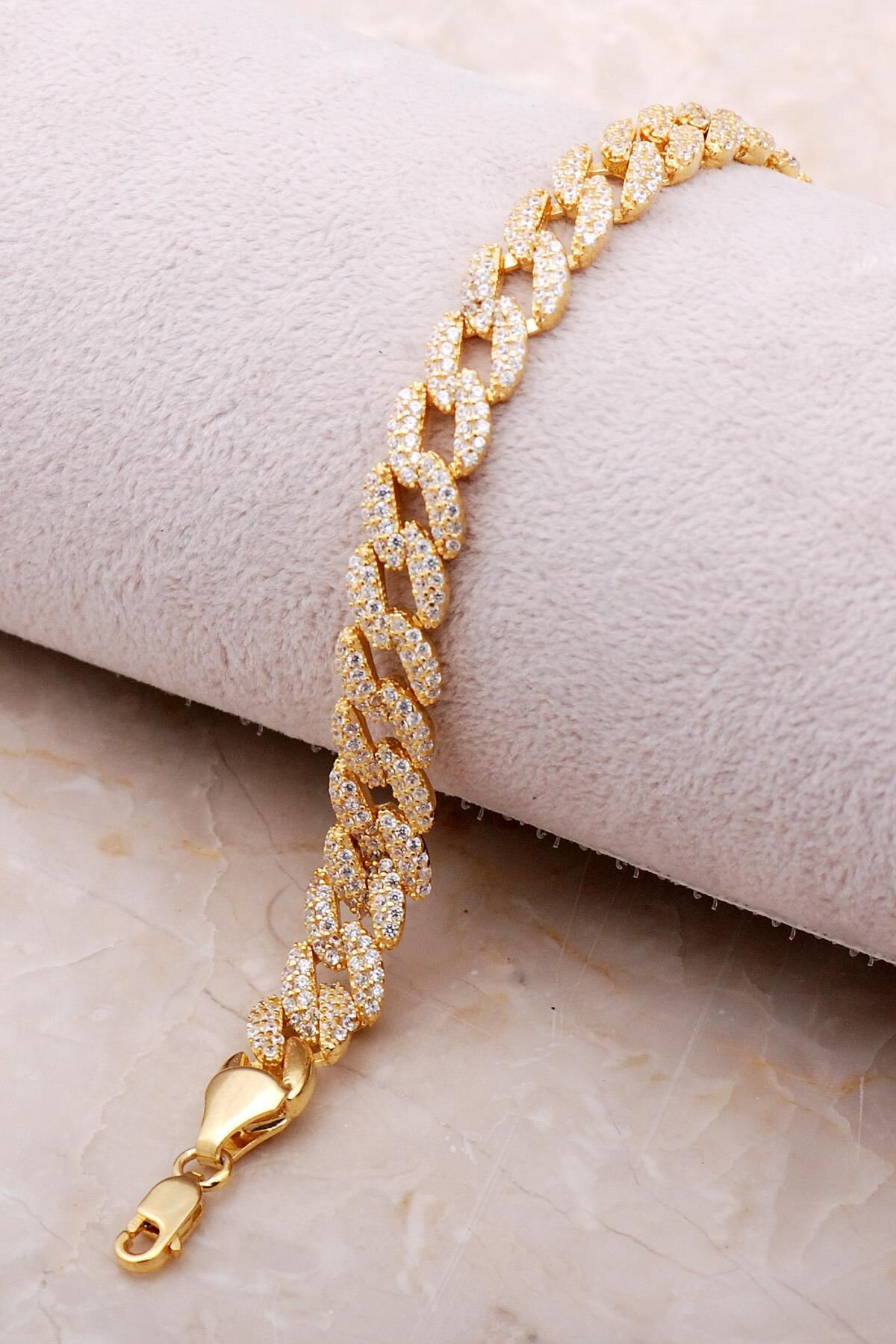 Altın Yaldızlı Taşlı Gurmet Gümüş Bileklik 3477