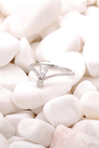 Su Damlası Rodyumlu Gümüş Tasarım İnce Yüzük 3487