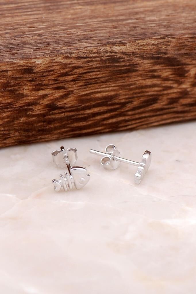 Balık Tasarımlı Elişi Gümüş Küpe 3841