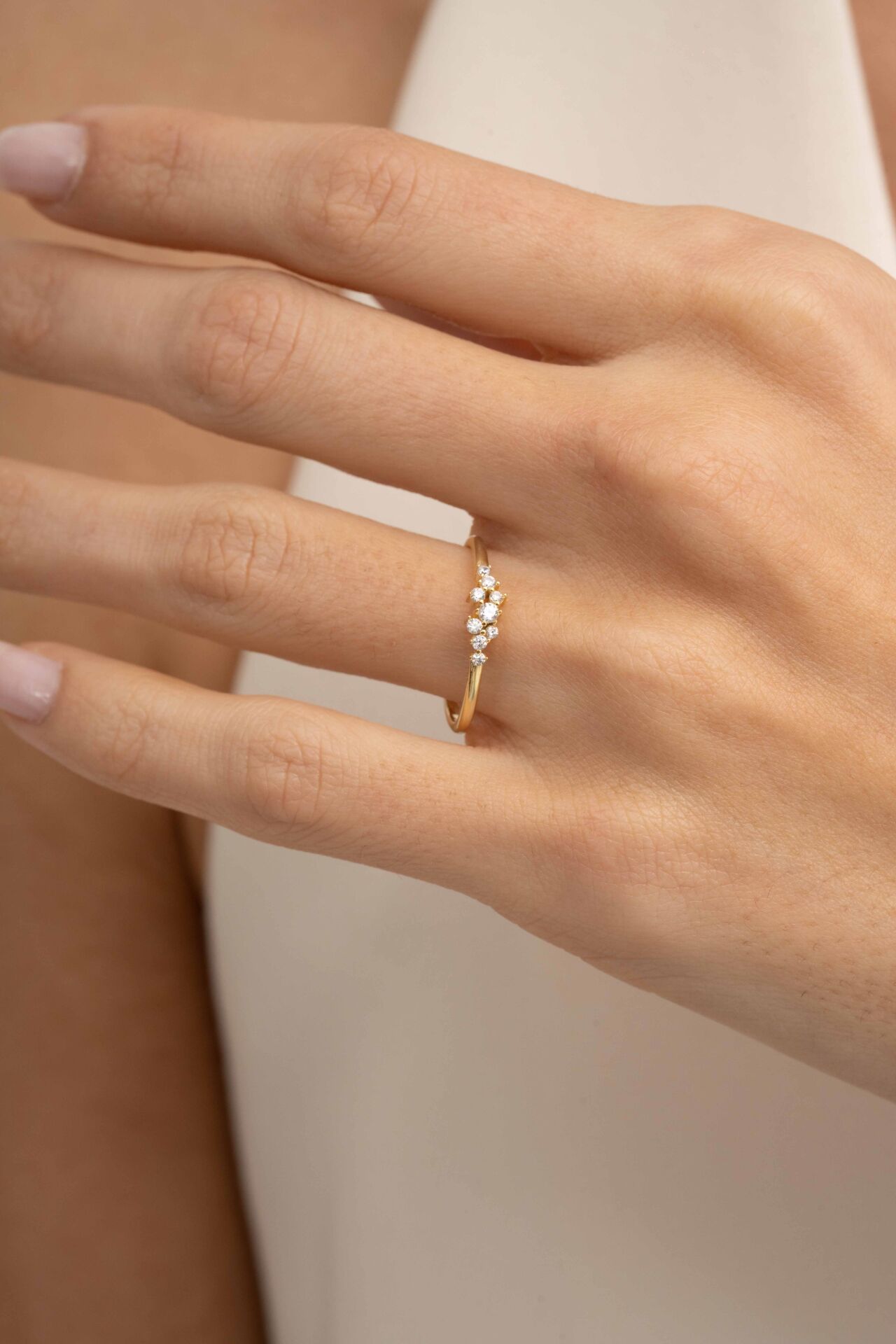 Lady Altın Yaldızlı Gümüş Sıra Taşlı Yüzük 3496