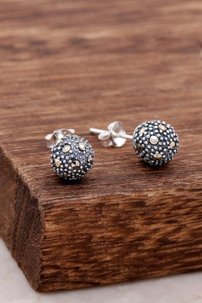 Markazit Taşlı Gümüş Top Küpe 3864