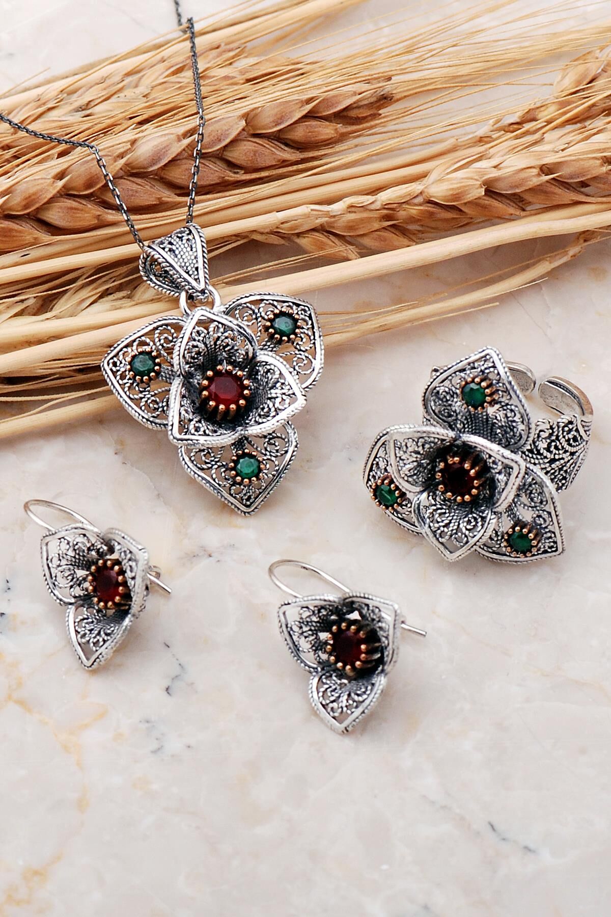 Açelya Çiçeği Kök Yakut Taşlı Telkari Elişi Gümüş Set 2394