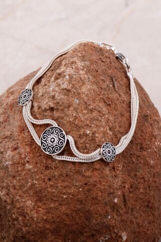 Anadolu Motifli Elişi Hasır Gümüş Bileklik 4293