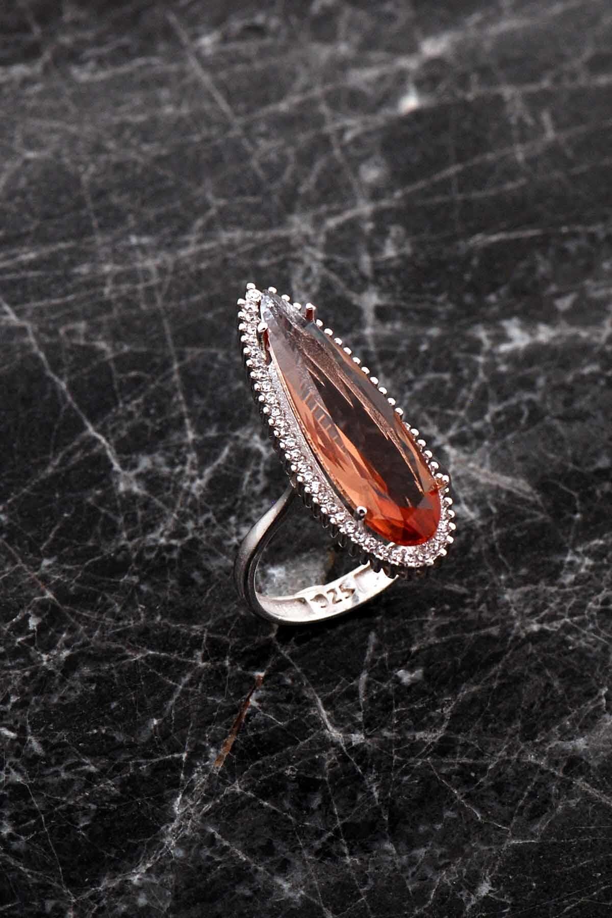 Damla Renk Değiştiren Sultan Taşlı Rodyumlu Gümüş Yüzük 5978