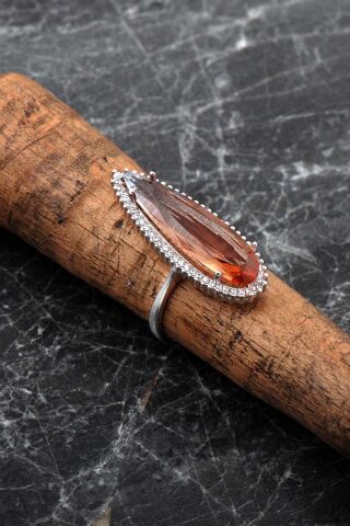 Damla Renk Değiştiren Sultan Taşlı Rodyumlu Gümüş Yüzük 5978