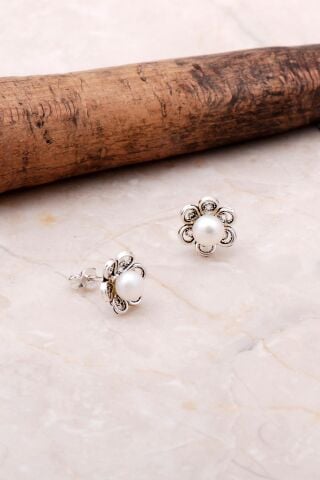 İnci Taşlı Çiçekli Telkari İşlemeli Mini Gümüş Küpe 5081