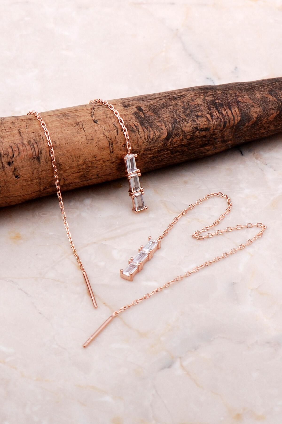 Rose Gümüş Sıra Taşlı Baget Zincir Küpe 5084