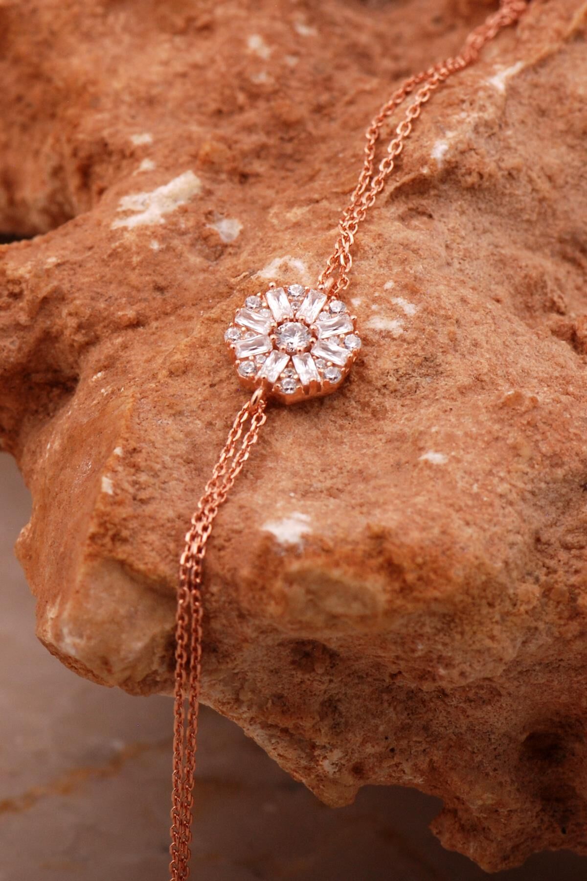 Baget Taşlı Çiçek Rose Gümüş Bileklik 4627