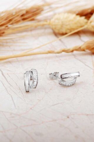 Sedef Taşlı Rodyumlu Tasarım Gümüş Mini Baget Küpe 7265